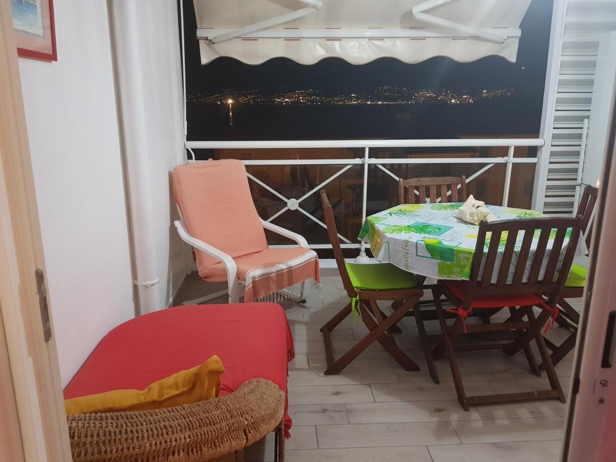 Studio KASANACO avec vue la baie de Fort de France Les Trois-Ilets Extérieur photo