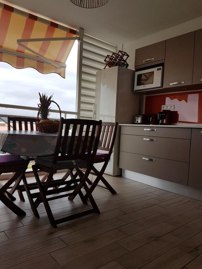 Studio KASANACO avec vue la baie de Fort de France Les Trois-Ilets Extérieur photo